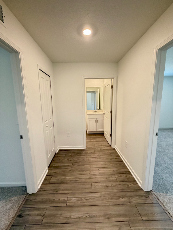 4212 Southwest 82nd Lane - Photo 6 of 39