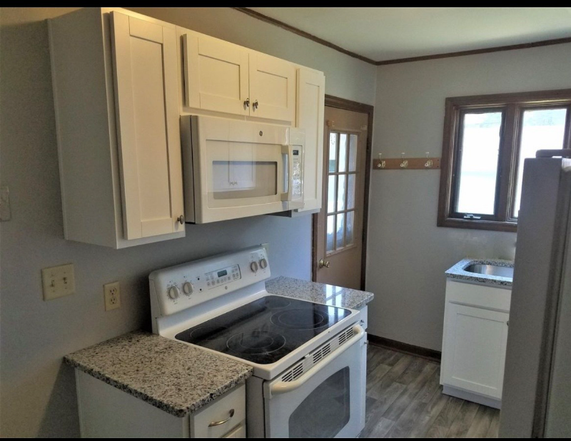 504 Parkwood Street - Photo 2 of 11