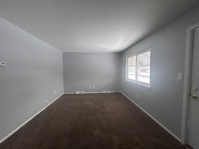 4655 East 175th Street - Photo 6 of 16