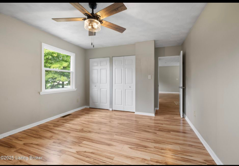 1109 Crestview Way - Photo 7 of 10