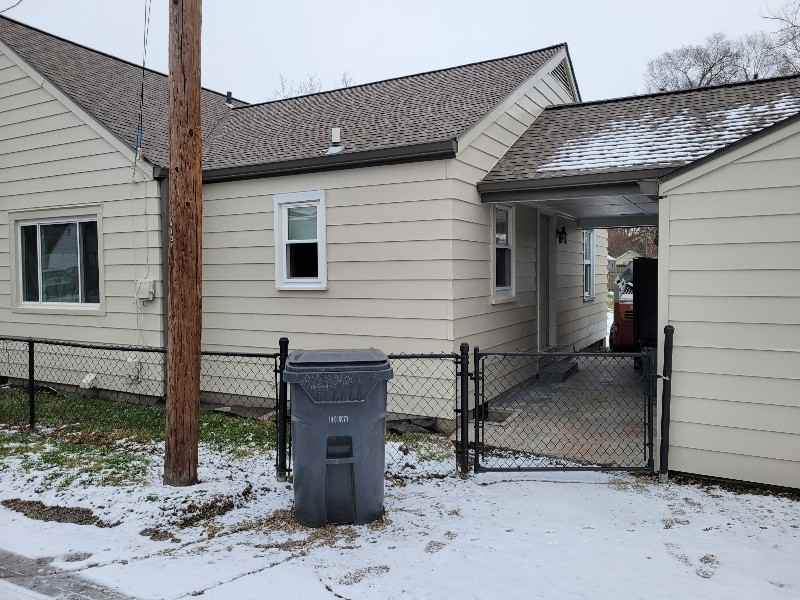 2413 West 27th Street - Photo 3 of 15