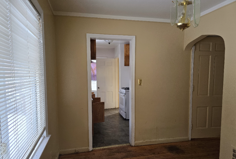 20144 Stoepel Avenue - Photo 4 of 11