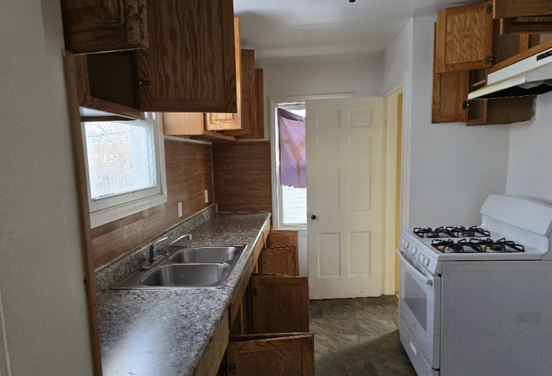 20144 Stoepel Avenue - Photo 6 of 11