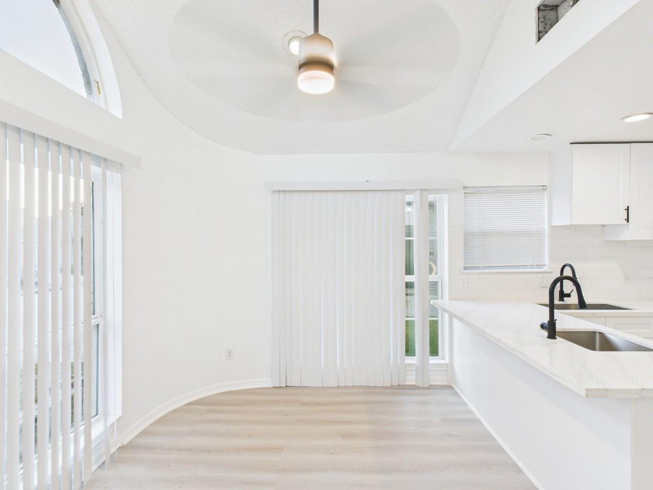 7610 Hopewell Lane #7610 - Photo 6 of 31