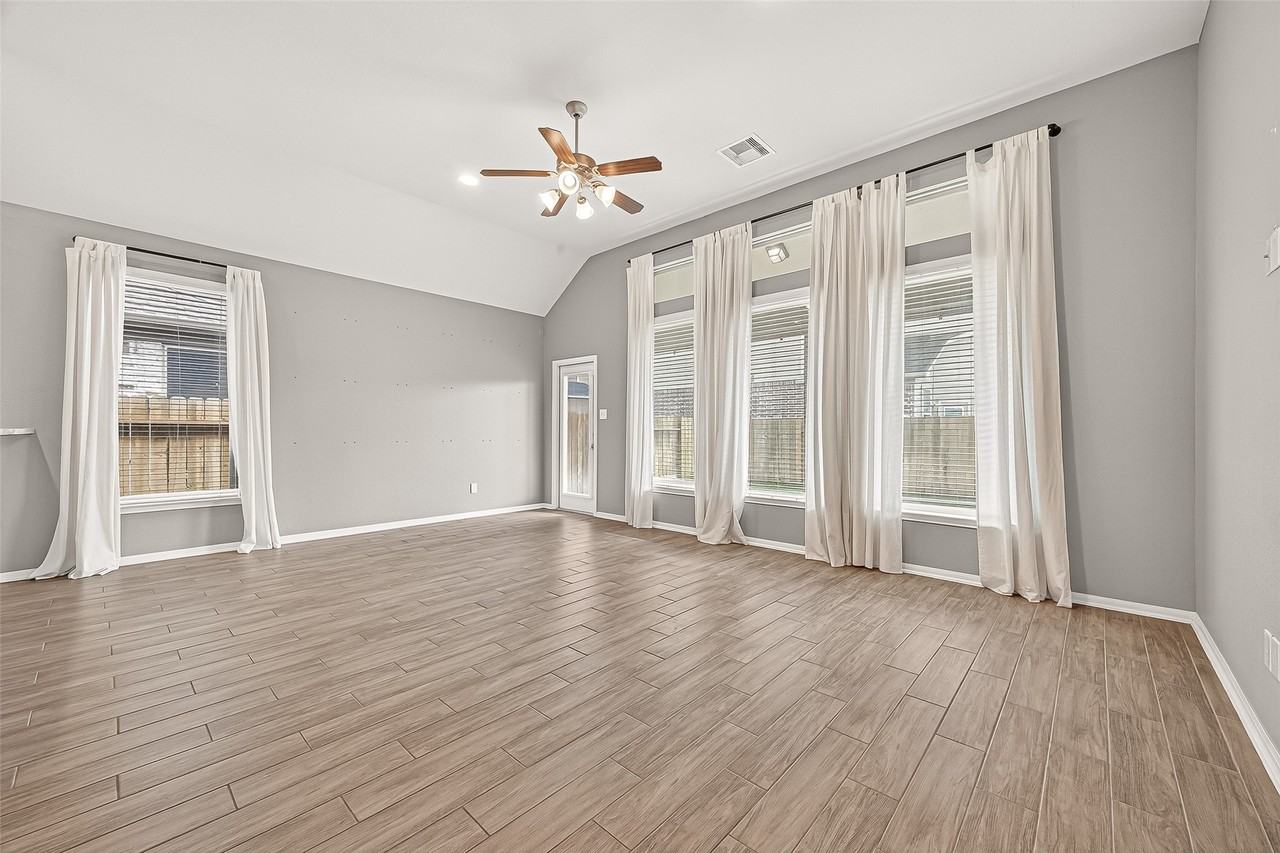 18507 Sleeping Bear Way #18507 - Photo 4 of 50