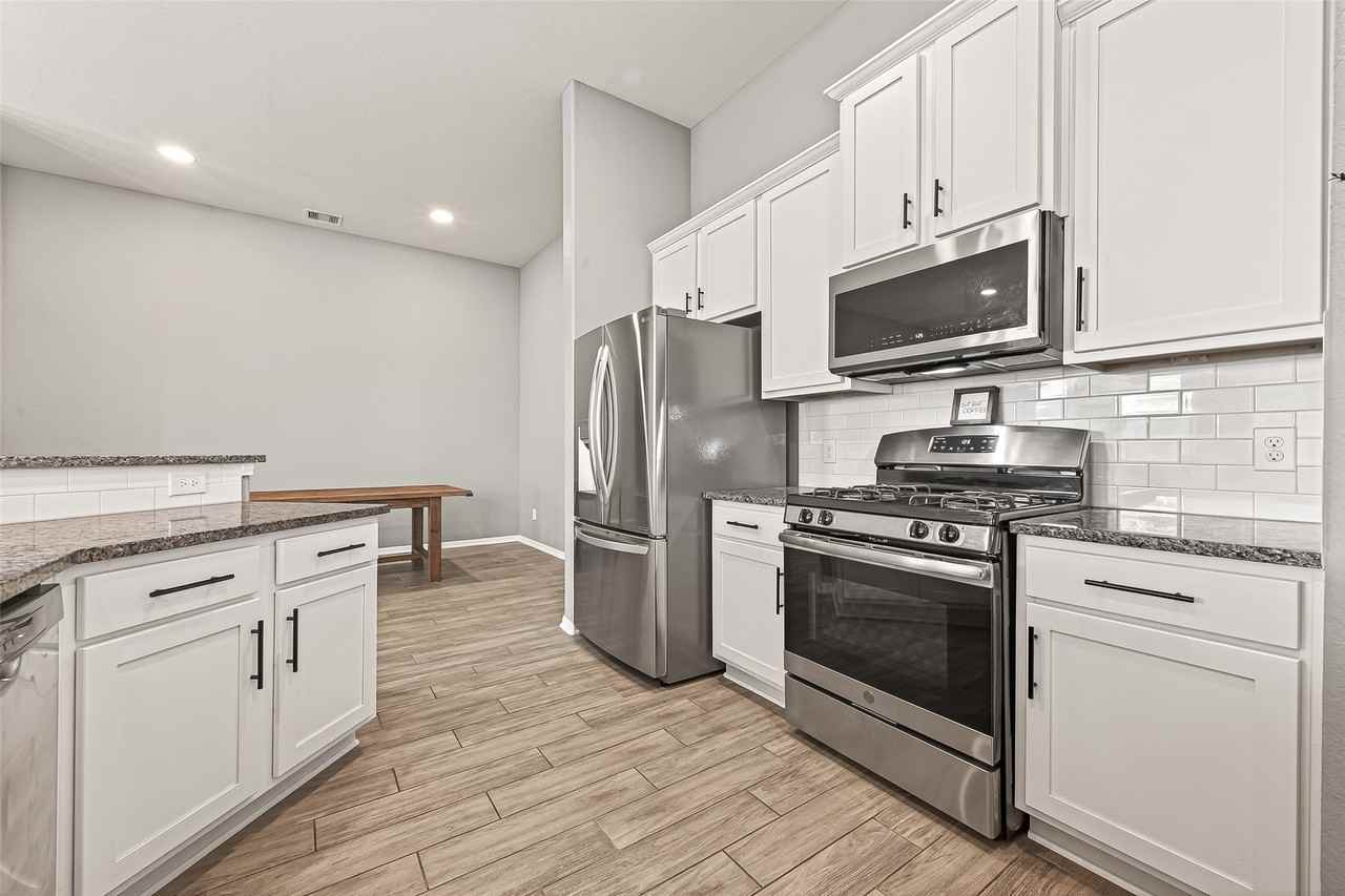 18507 Sleeping Bear Way #18507 - Photo 7 of 50