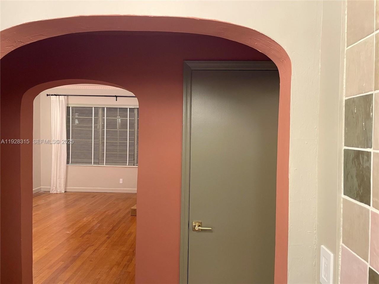 1571 Pennsylvania Avenue #15714S - Photo 6 of 28