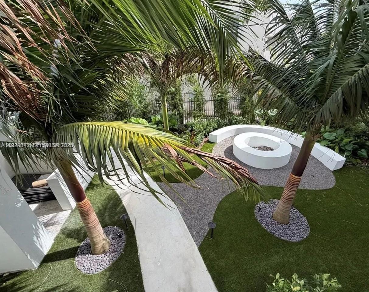 Miami Beach Drive #1619-108 - Photo 3 of 5