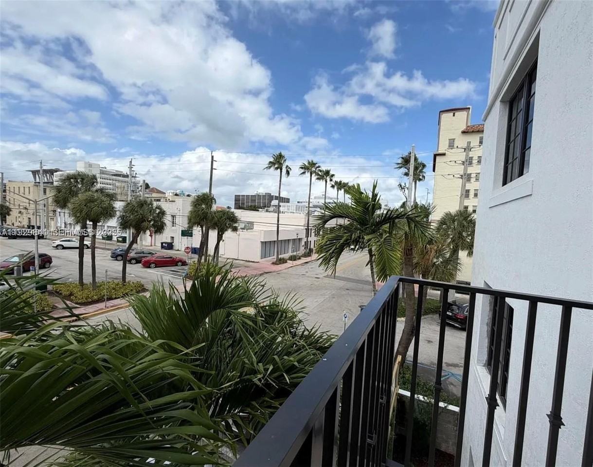 Miami Beach Drive #1619-108 - Photo 5 of 5