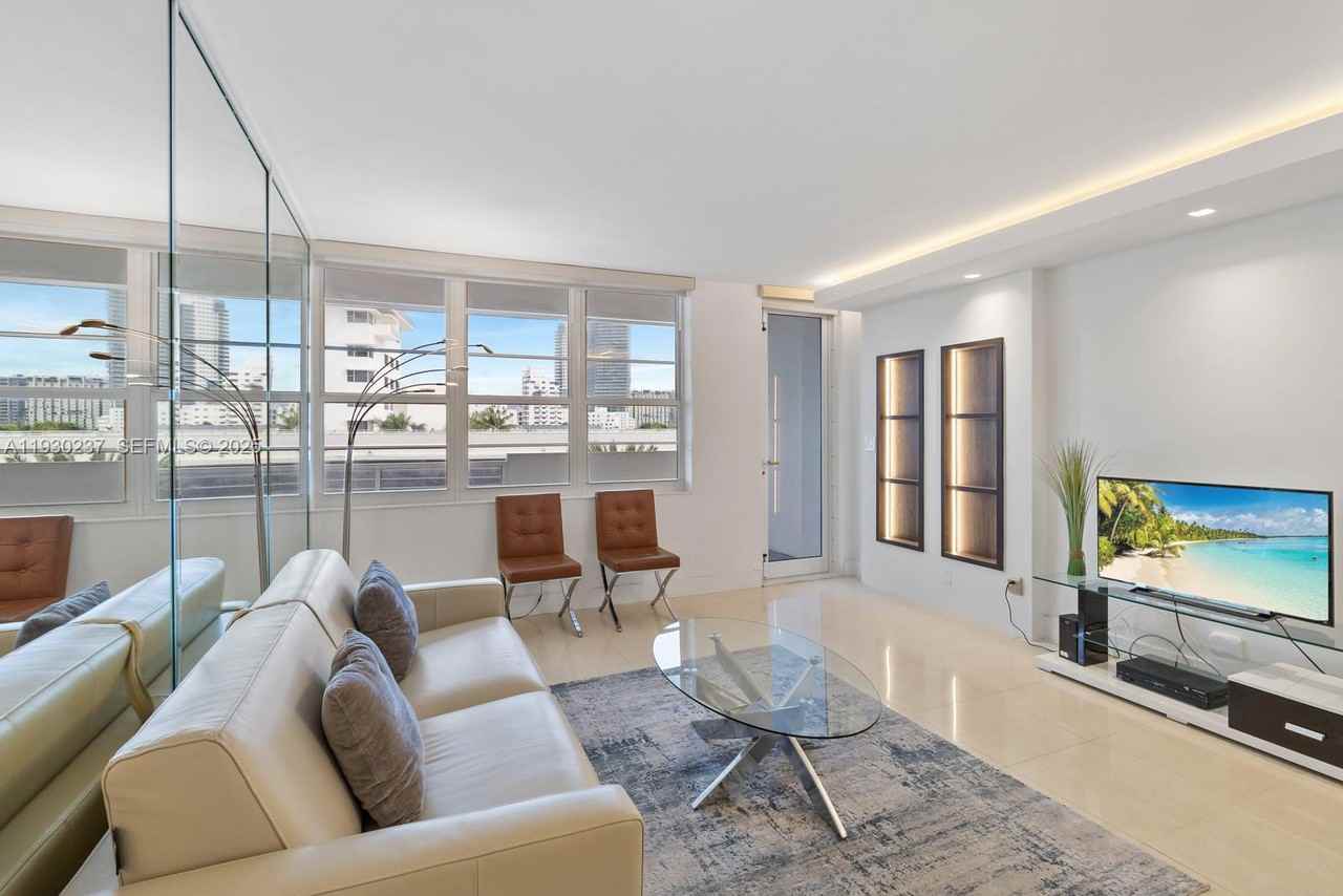 100 Lincoln Road #100-543 - Photo 3 of 17