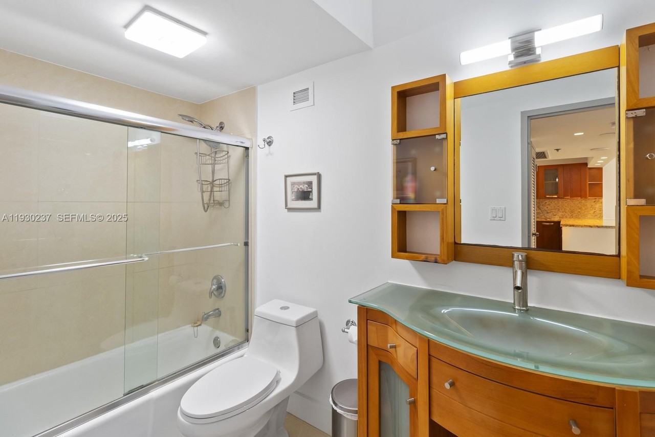 100 Lincoln Road #100-543 - Photo 5 of 17