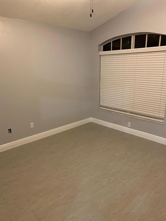 1839 Olivia Circle #1839 - Photo 5 of 11