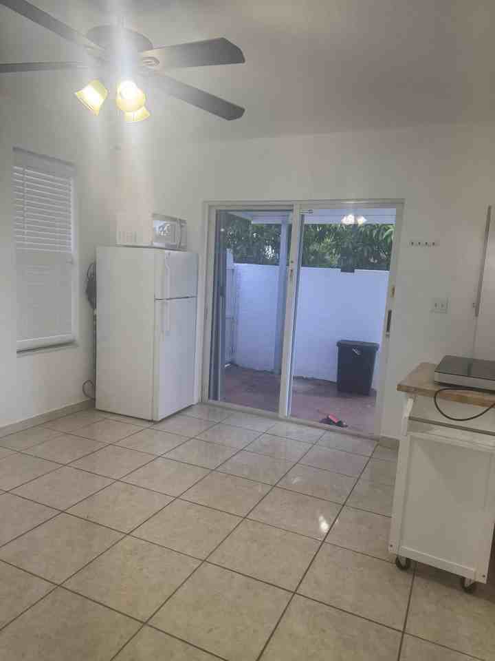 3335 West 8th Avenue #3335 - Photo 3 of 10