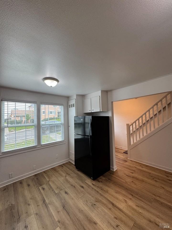 66 Parrott Street #66 - Photo 4 of 32