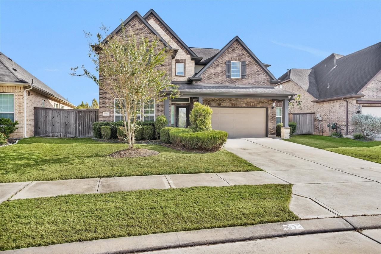 6915 Pebble Pass Lane #6915 - Photo 5 of 43