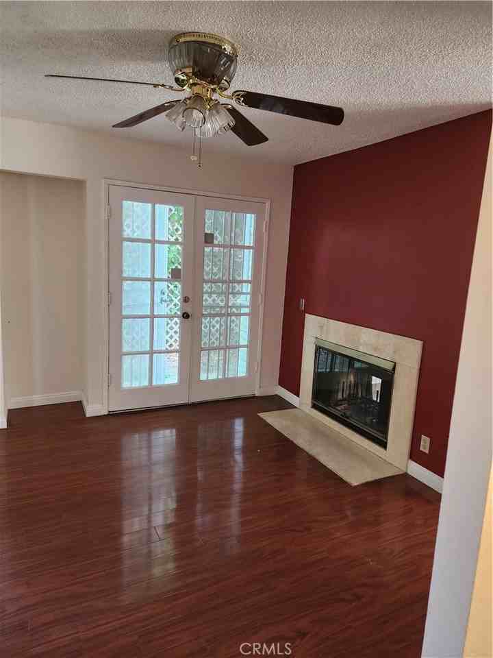 1165 South Reservoir Street #1165 - Photo 5 of 10