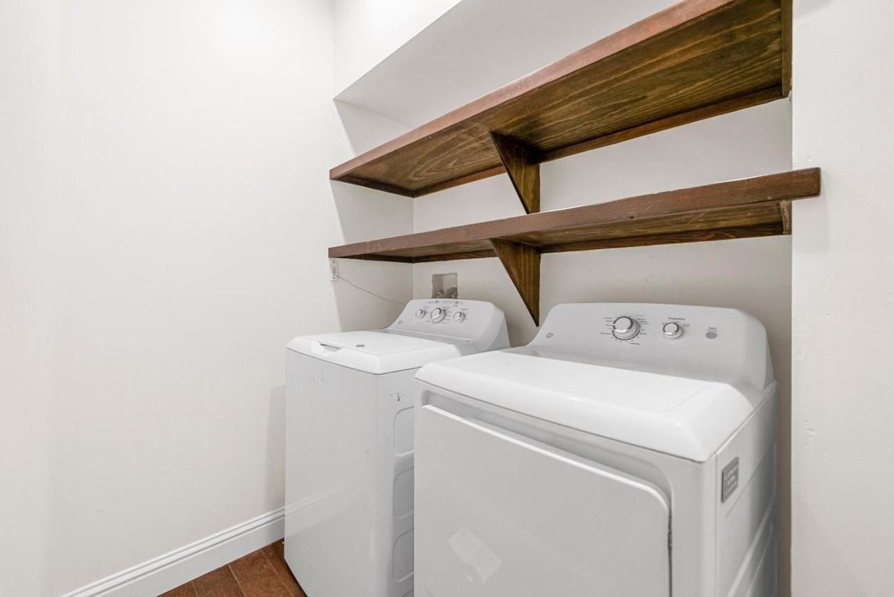 Creek #975 - Photo 6 of 41