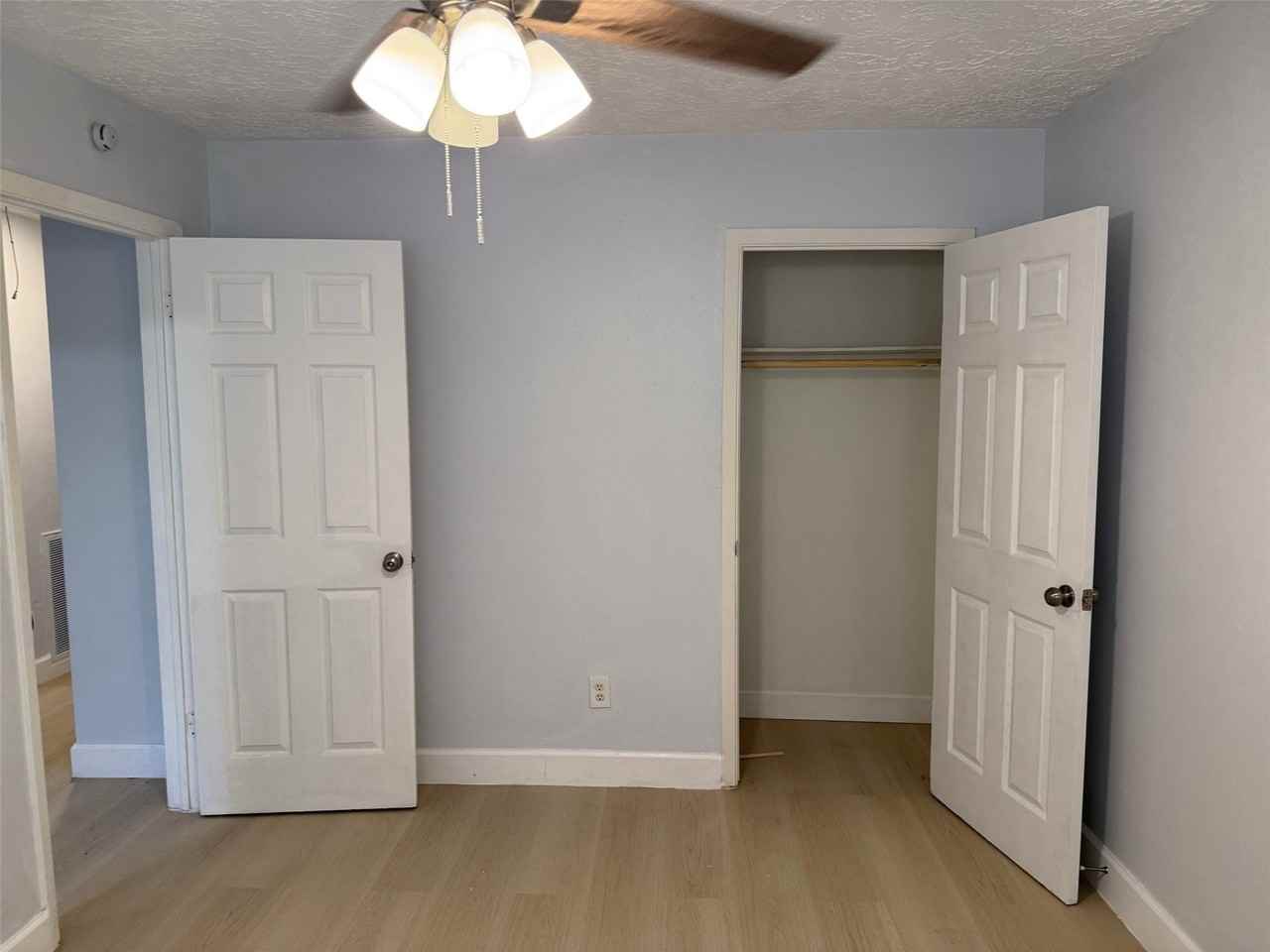 5222 Moonshadows Drive #5222 - Photo 2 of 14