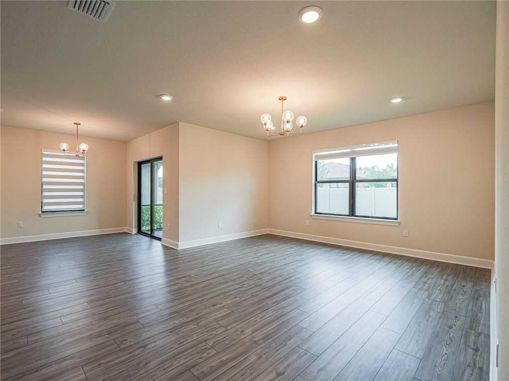 5204 Jasper Sq #5204 - Photo 5 of 27