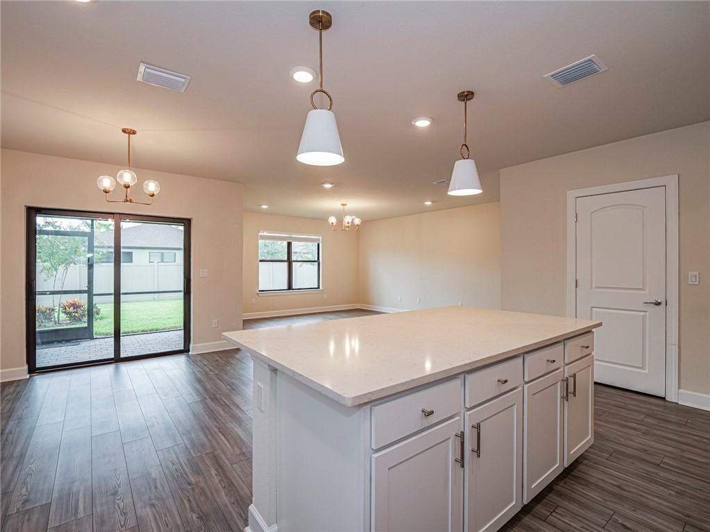 5204 Jasper Sq #5204 - Photo 6 of 27