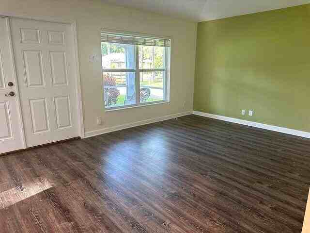 14653 66th Street North #14653 - Photo 3 of 30