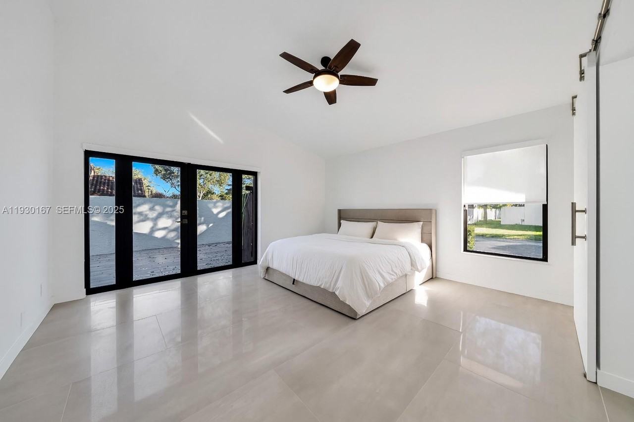 13401 Sw 113th Ter #13401 - Photo 3 of 20