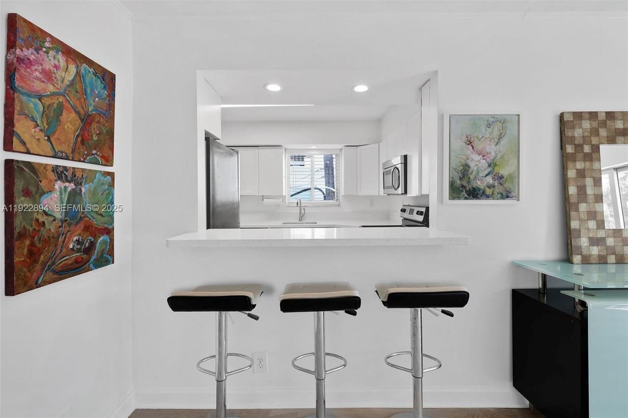 1601 Bay Rd #1601-8 - Photo 3 of 29