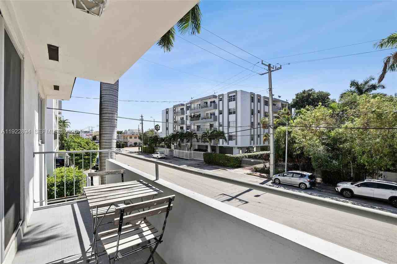 1601 Bay Rd #1601-8 - Photo 5 of 29