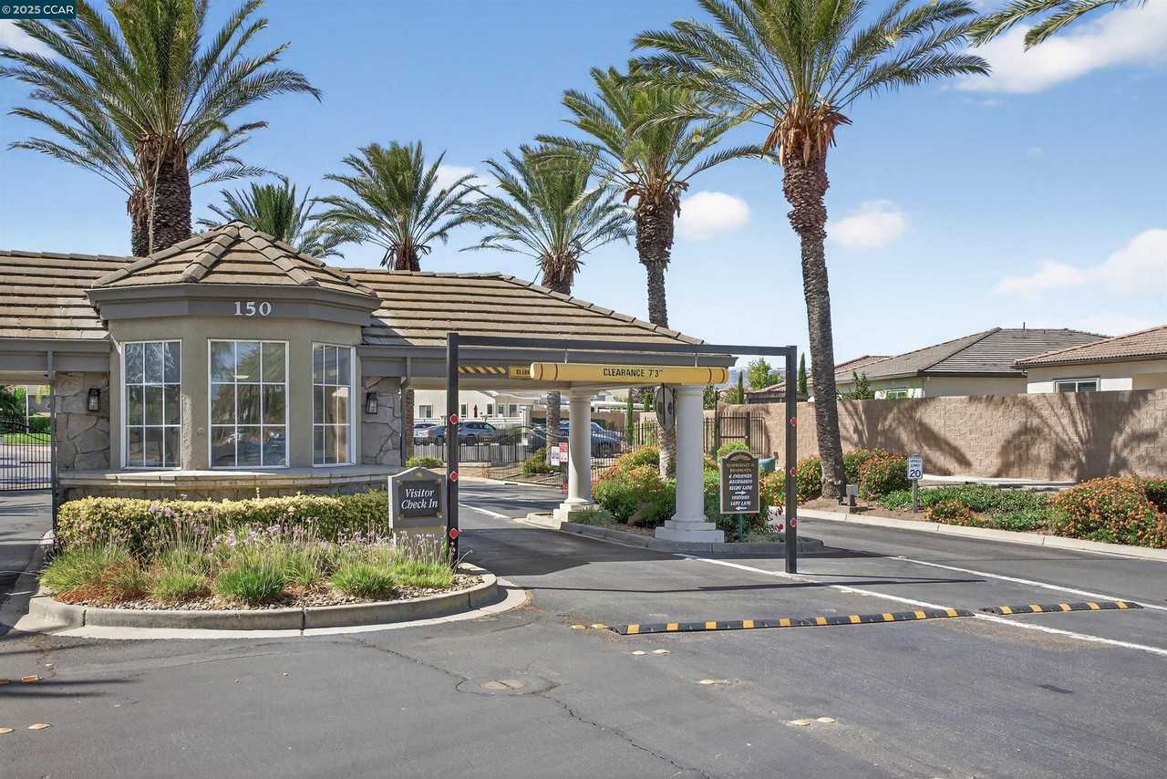 281 Black Amber Way #281 - Photo 6 of 12