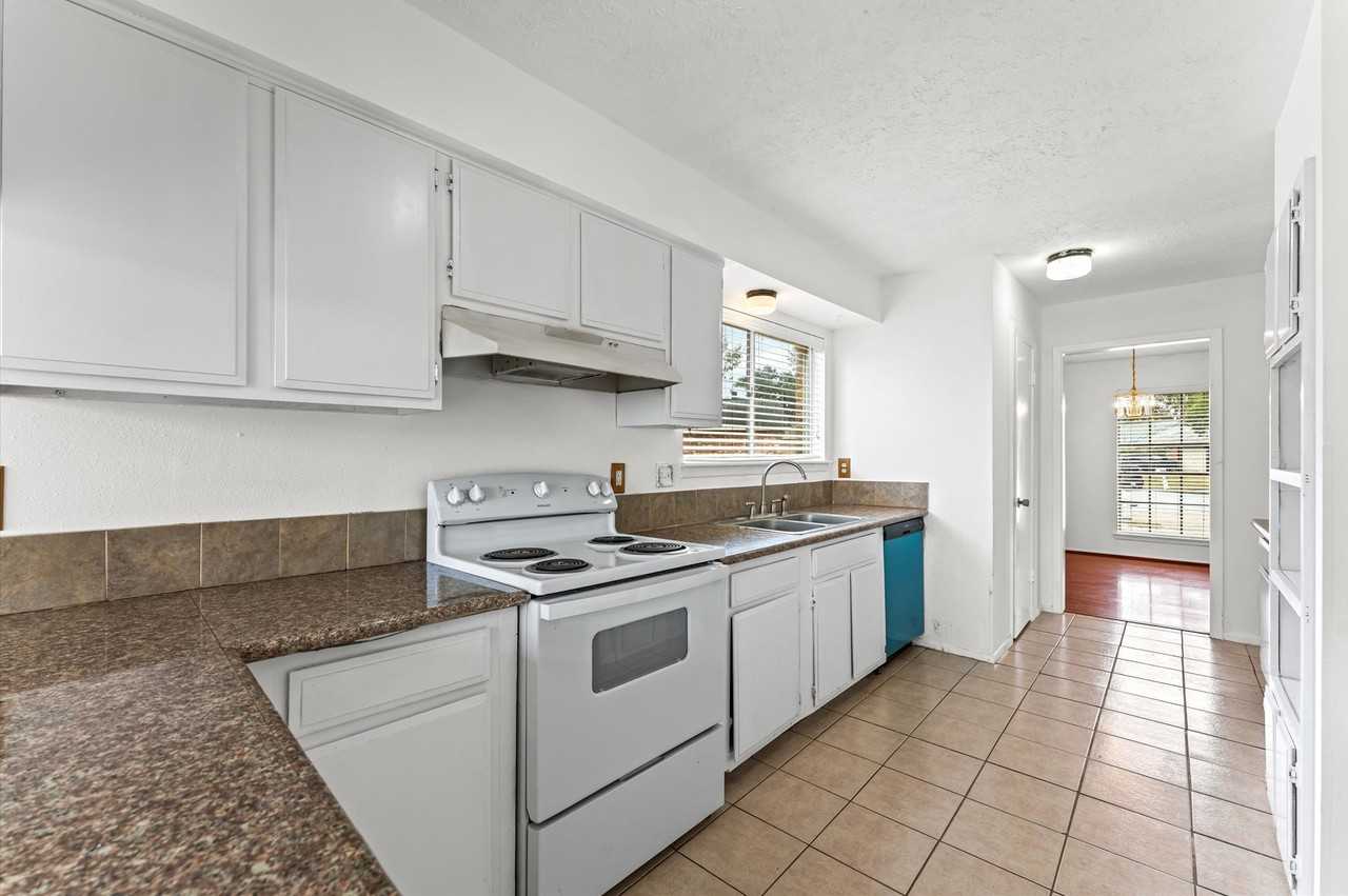 1502 Ashmore Drive #1502 - Photo 2 of 21