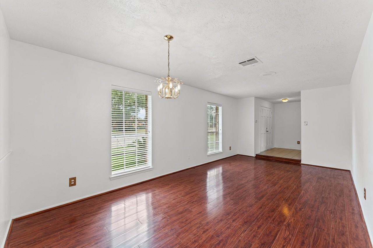 1502 Ashmore Drive #1502 - Photo 7 of 21