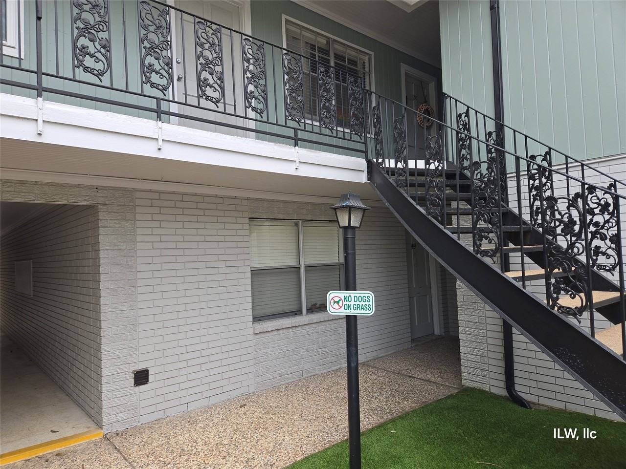 815 Harvard Street #815-30 - Photo 2 of 17