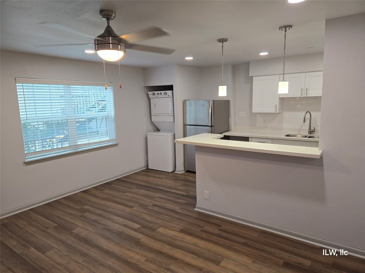 815 Harvard Street #815-30 - Photo 3 of 17