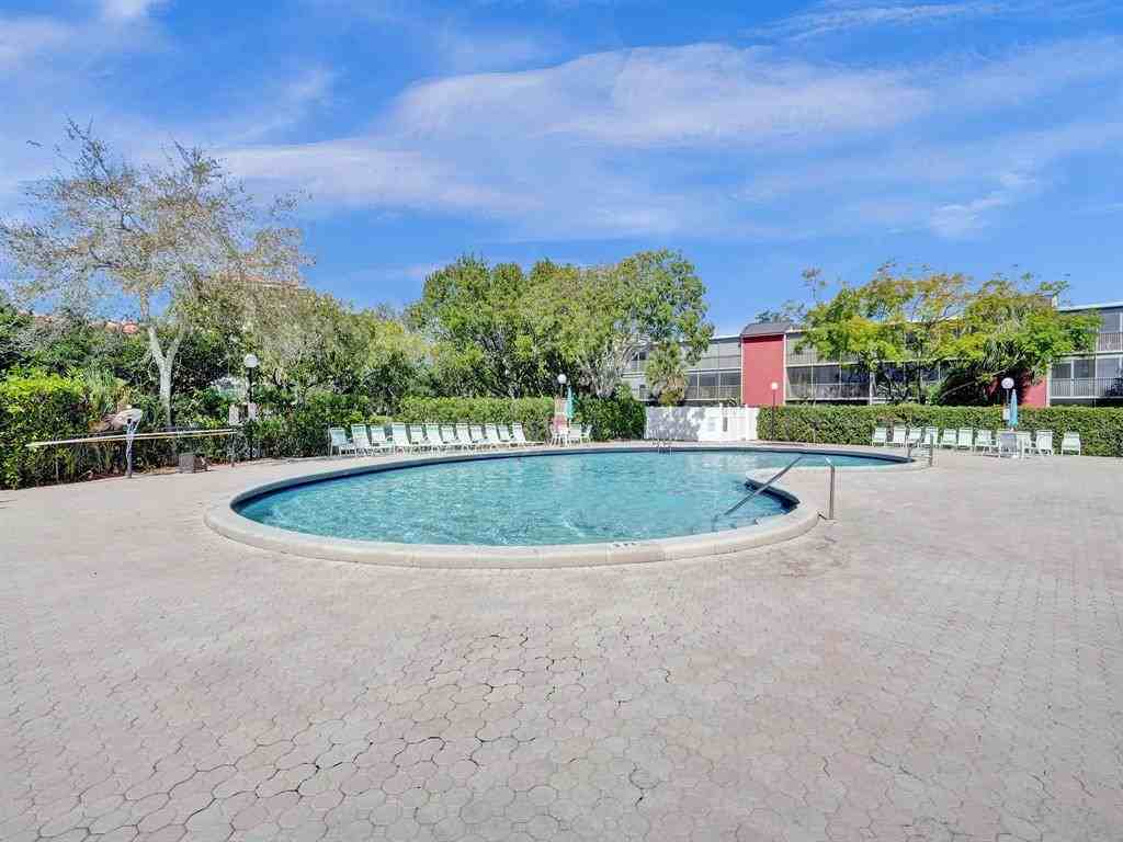 2208 South Cypress Bend Drive #2208-401 - Photo 3 of 46