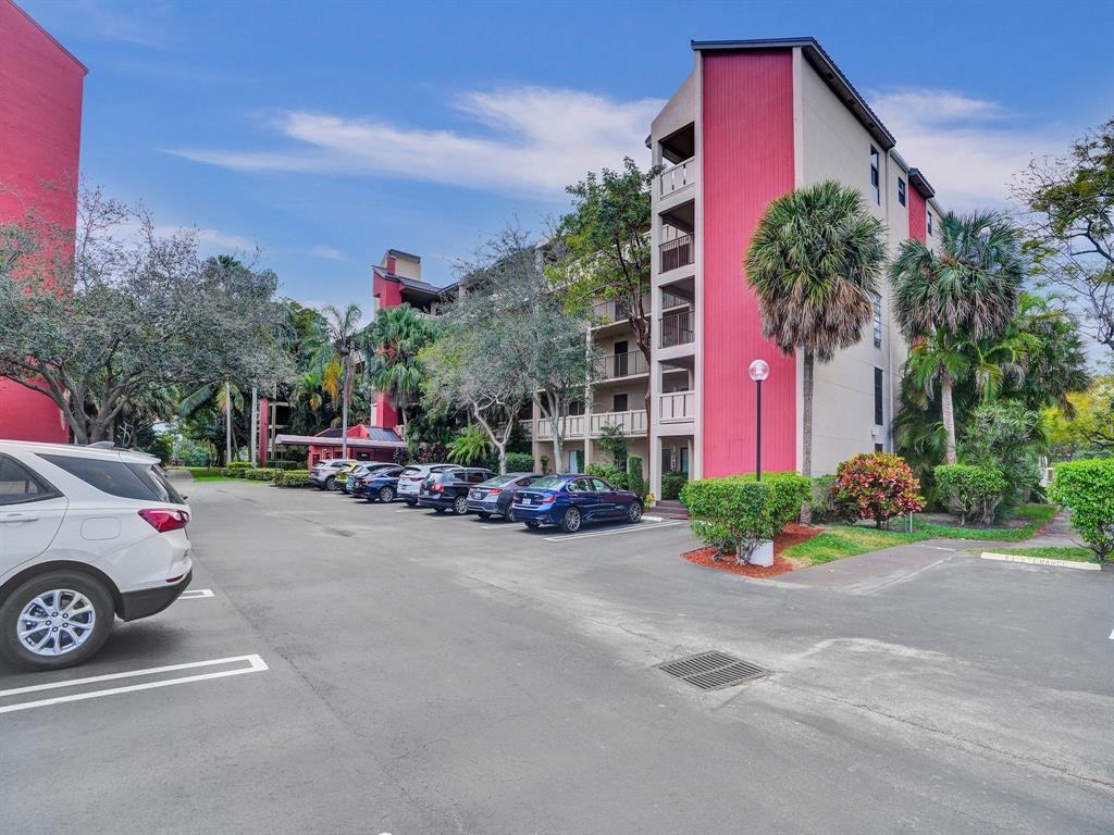 2208 South Cypress Bend Drive #2208-401 - Photo 7 of 46