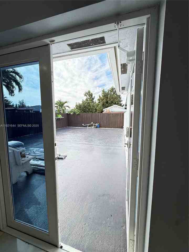 26728 Southwest 128th Court #26728 - Photo 6 of 34