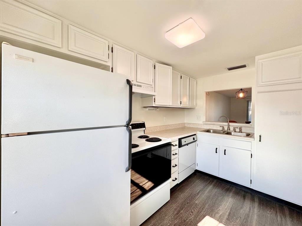 3422 Trophy Blvd #3422 - Photo 6 of 21