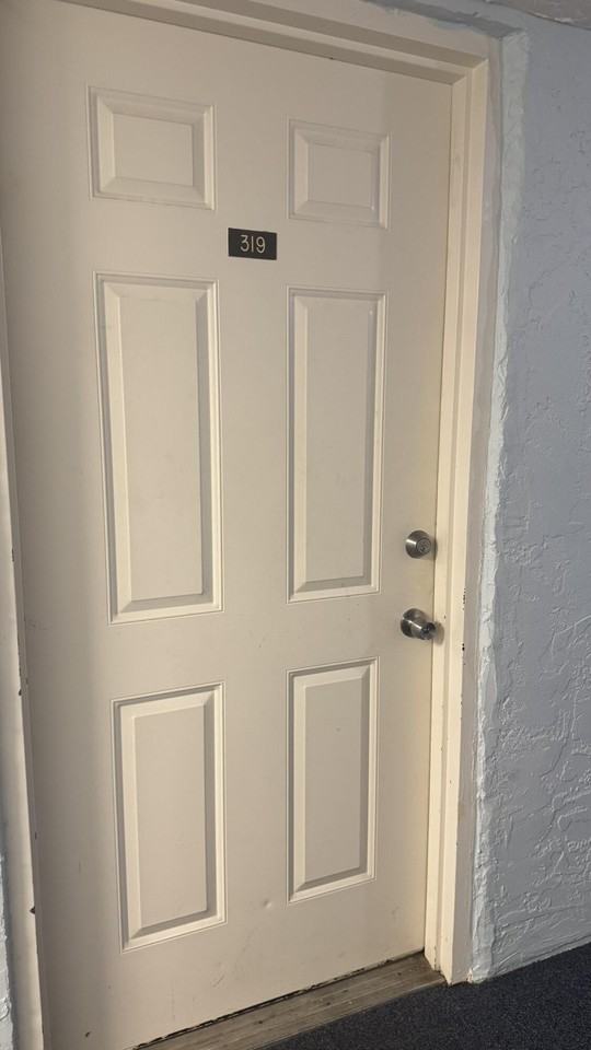 9370 Sw 8th St #9370-319 - Photo 4 of 27