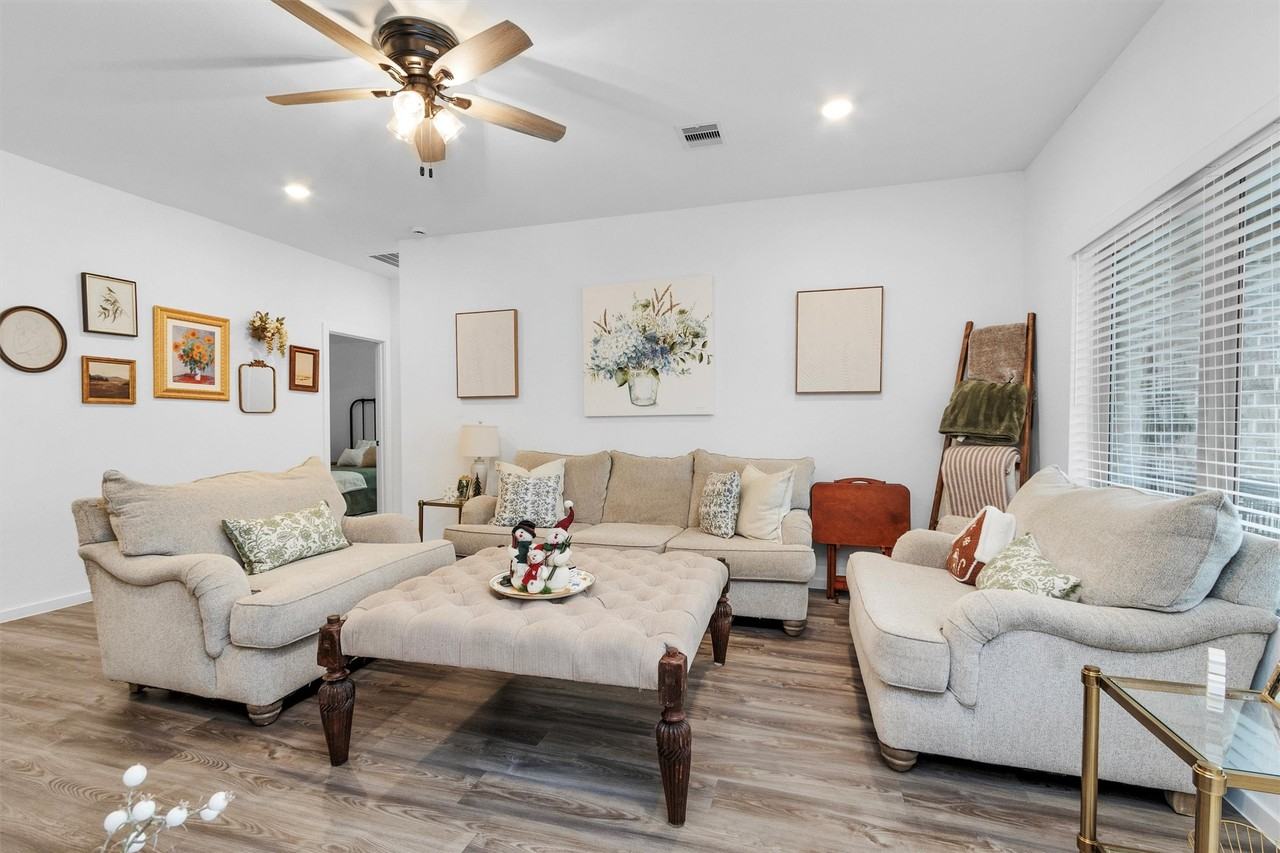 8217 Boundary Waters Drive #8217 - Photo 7 of 34