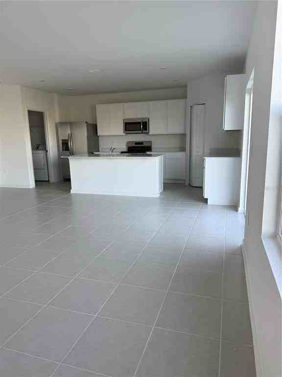 3675 Hardman Dr #3675 - Photo 2 of 11