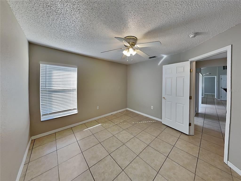 817 Highland Crest Circle #817 - Photo 5 of 20