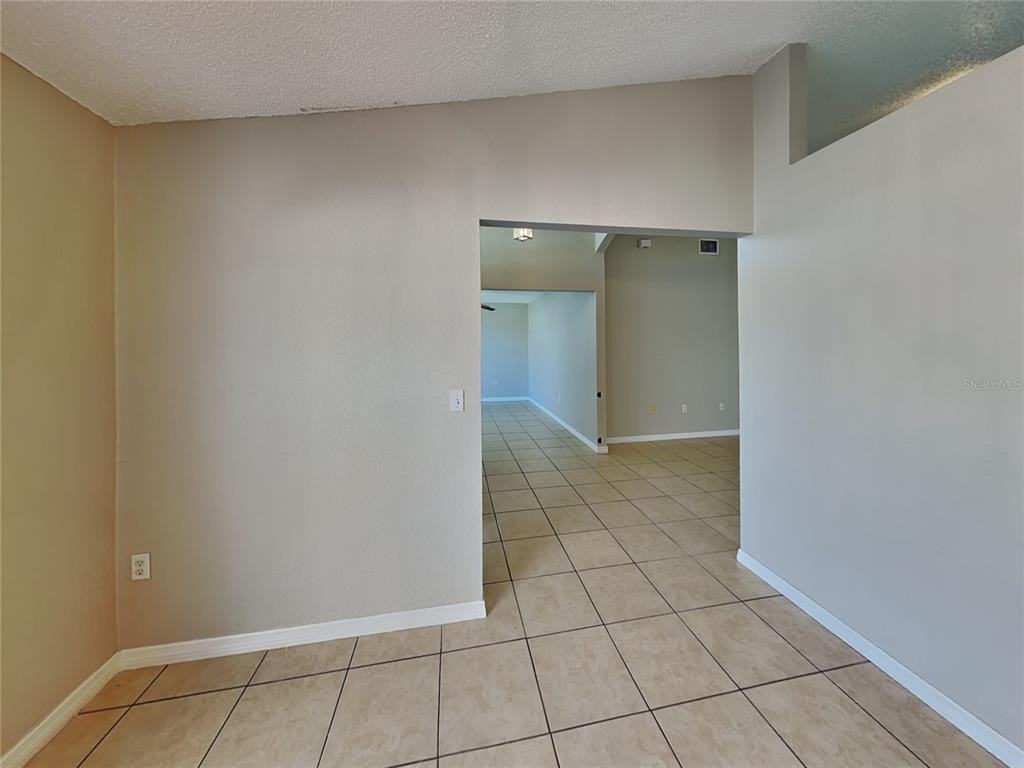 817 Highland Crest Circle #817 - Photo 7 of 20