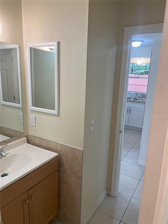 953 Monroe Ct #953 - Photo 2 of 13