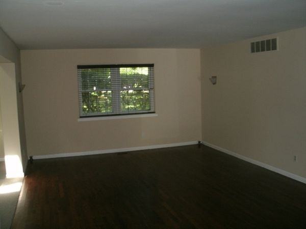 1360 Trailwood Path - Photo 2 of 5