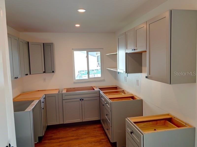 603 61st Avenue Terrace East #603-605 - Photo 2 of 11