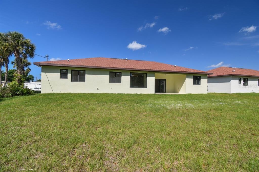 406 Border Street #406 - Photo 6 of 20