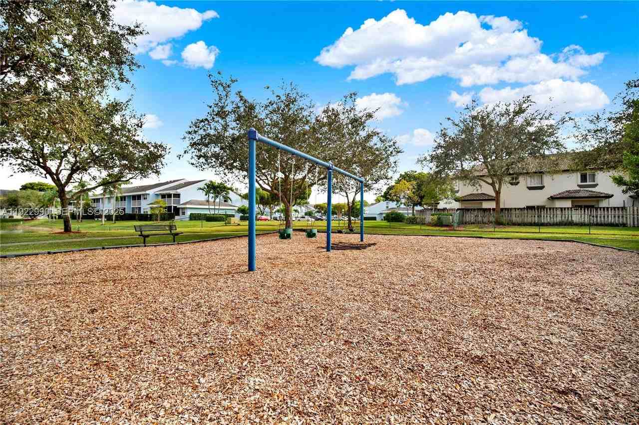 2239 Southeast 23rd Avenue #2239-2239 - Photo 2 of 42