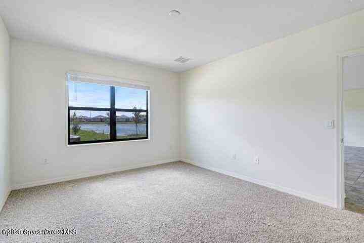 1924 Capital Drive Southeast #1924 - Photo 4 of 16