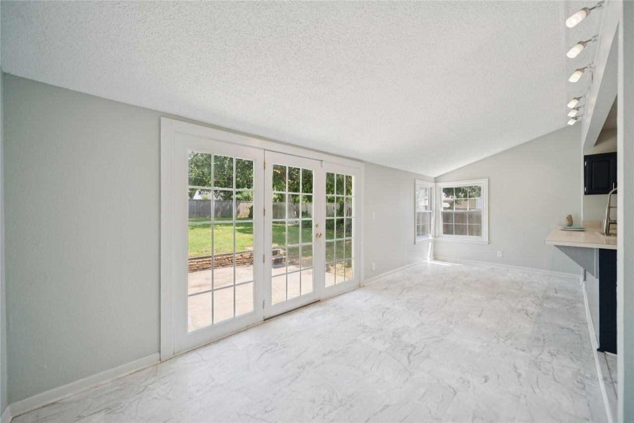 1417 South Quebec Avenue - Photo 7 of 15