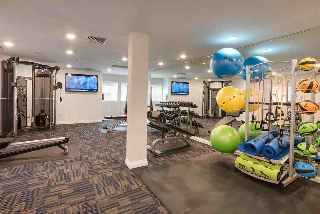 Mission Hills - Photo 5 of 25